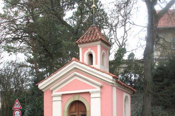 Kaple sv. Václava v Kněživce, místní části Tuchlovic ( © Pavel Vítek 01/2018)