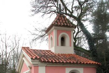Kaple sv. Václava v Kněživce, místní části Tuchlovic ( © Pavel Vítek 01/2018)