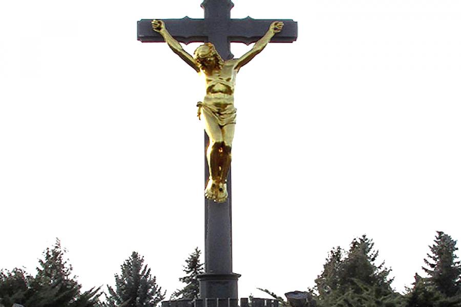 hřbitovní kříž