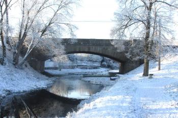 Kamenný most přes potok Bystrý v Poříčí nad Sázavou ( © Pavel Vítek 12/2017)