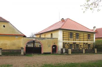 Šubrtův statek, součást skanzenu v Třebíz ( © Pavel Vítek 04/2018)