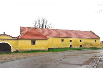 Cífkův statek v Třebízi ( © Pavel Vítek 04/2018)
