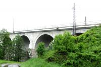 železniční viadukt