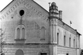 1972 ( © foto Jiří Fiedler 1972- Zdroj:http://www.pamiatkynaslovensku.sk/bojna-synagoga)