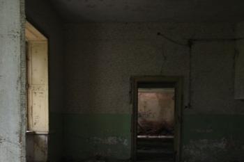 Zdevastovaný interiér (© Luděk Vláčil 06/2018)