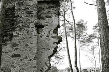 torzo druhé brány (© zombux 04/2006)