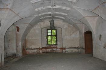 přízemí budovy na 3. nádvoří (© Jaroslav Bušta, 09/2008)