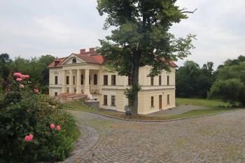 kaštieľ Szulyovszkých (© Luděk Vláčil 06/2018)
