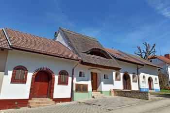 vinařské sklípky v Kobylí (© Jan P. Štěpánek  09/2024)