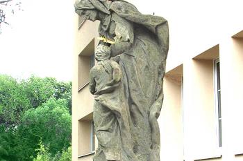 Socha sv. Anny v Hoříně ( © Pavel Vítek 06/2018)