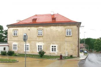 Fara v Kojeticích ( © Pavel Vítek 06/2018)