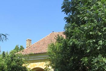 Bývalá myslivna u bažantnice v Hoříně ( © Pavel Vítek 07/2018)