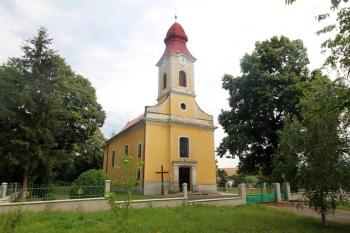 kostel sv. Kříže (© Luděk Vláčil 07/2018)