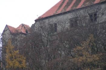 zničená střecha, pohled od severu (© Daniela Fantová, 11/2007)