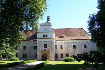 Doudleby nad Orlicí -zámek (© Ivo Rozehnal, 07/2010)