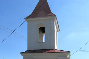 Kaple sv. Václava v obci Kly u Mělníka ( © Pavel Vítek 07/2018)