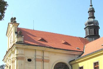 Kostel sv. Víta v Tuchoměřicích ( © Pavel Vítek 08/2018)