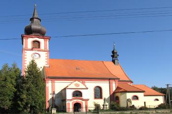 Kostel sv. Víta v Dolní Krupé ( © Pavel Vítek 09/2018)