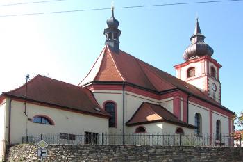 Kostel sv. Víta v Dolní Krupé ( © Pavel Vítek 09/2018)