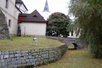 Vstupní brána (© Martin Smital, 10/2008)