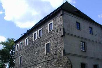 Tvrz Jeseník (© Hana Kubikova 06/2004)
