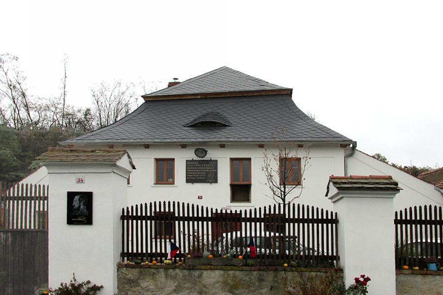 vodní mlýn