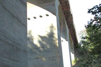 Malý železniční viadukt u Kutin, části obce Kuřimská Nová Ves ( © Pavel Vítek 09/2018)