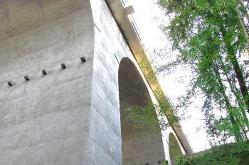 Malý železniční viadukt u Kutin, části obce Kuřimská Nová Ves ( © Pavel Vítek 09/2018)