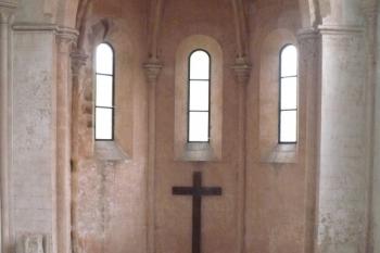 kaple - vnitřek (© Petr Jína, 08/2009)