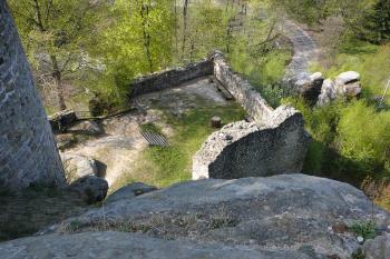 Zřícenina hradu Frýdštejn (© Vlastislav Mareček, 04/2011)
