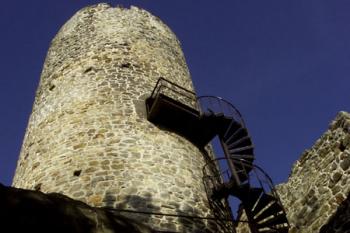 Frýdštejn - hlavní věž (© Luděk Mucha, 10/2006)