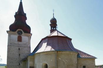 kostel od severozápadu (© Pavel Zany Komárek, 24. 8. 2009)