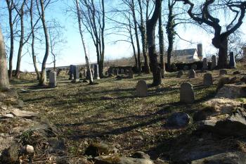  ( © Milan Caha 04/2012)