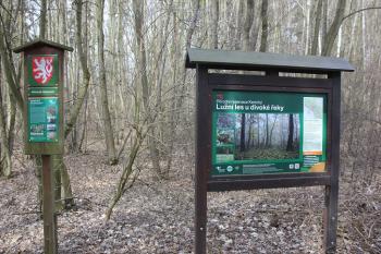 Informační tabule (© Luděk Vláčil 03/2019)