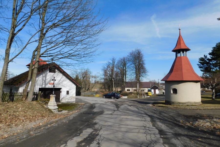 návesní kaple