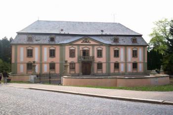  ( © A. Hladíková 05/2006)