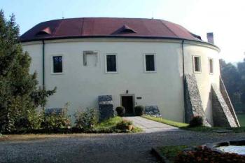Roztoky u Prahy (2003 © Pavel Zany Komárek)
