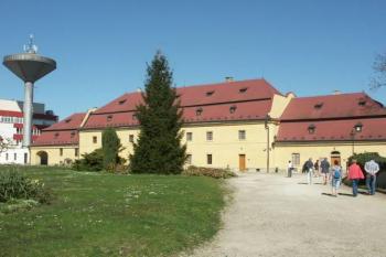Roztoky u Prahy (© Milan Caha, 04/2007)