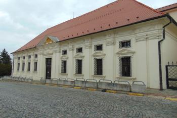 Východní průčelí zámku od severu (© Dušan Dohňanský 02/2021)