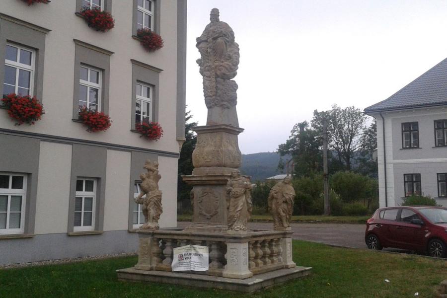 sousoší Nejsvětější Trojice