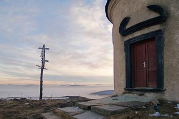 Inverze nad Doupovem ( © Radovan Smokoň 12/2007)