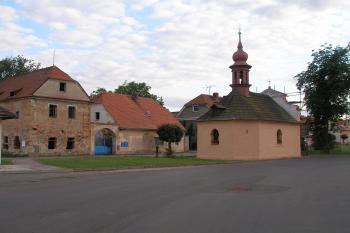 Račetice-kostelík (© TIC Kadaň  09/2017)