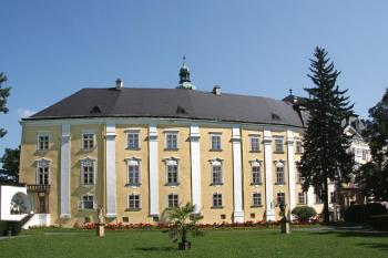 Západní křídlo ( © Luděk Pitter 08/2005)