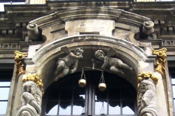  Domy na náměstí Grand Place v Bruselu ( © Pavel Vítek 09/2017)