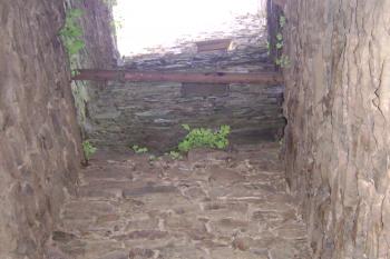 Gutštejn (© Klára Bendová, 04/2010)