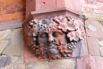 Jeden z detailů průjezdu hlavní brány ( © Jan P. Štěpánek 12/2006)
