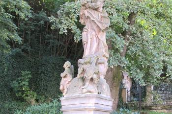 Sousoší Neposkvrněného Početí Panny Marie – Immaculaty v Mimoni ( © Pavel Vítek 09/2019)