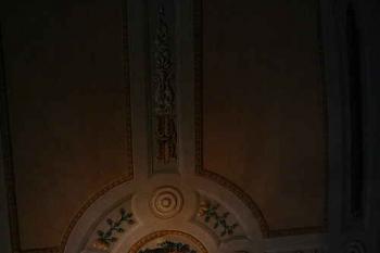 Strop divadelního sálu (© Ivan Grisa, 05/2008)