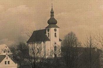 Kostel ve 30. letech 20. století ( zdroj: NPÚ Ostrava)