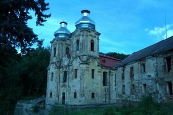 Kostel (© Jan Senft, 08/2014)